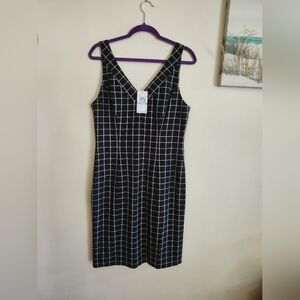 Michael Kors plaid midi dress zip back black white size 8 NWT